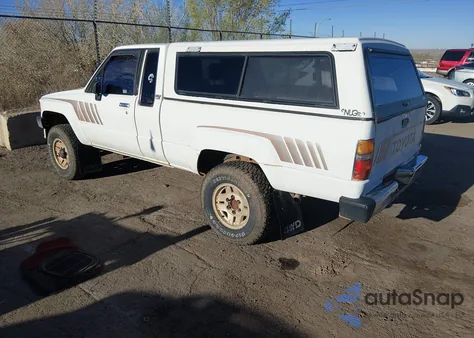 1988 Toyota Pickup Xtracab Rn67 Sr5 z USA, uszkodzony, nr VIN JT4RN67S5J5090964